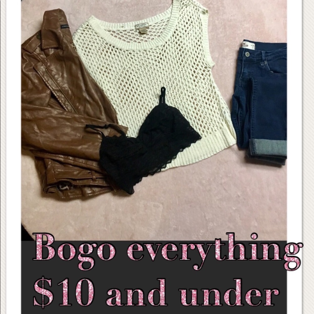 Cream short sleeve sweater